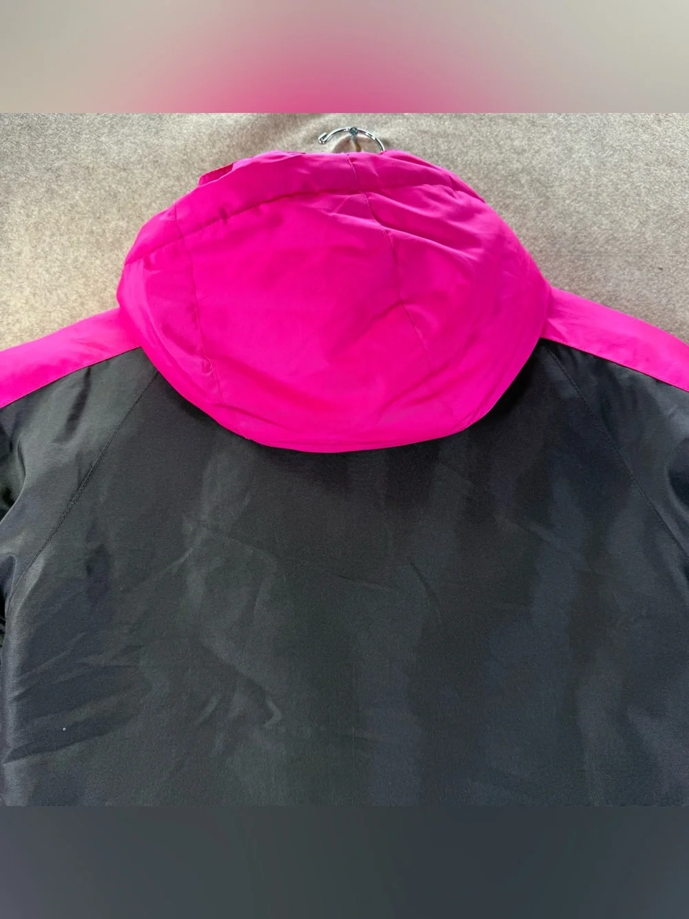 Children’s Place Girls Water Resistant Hooded Jacket Black & Hot Pink Sz M (7/8)